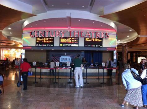 oakridge mall movies|century 20 oakridge and xd.